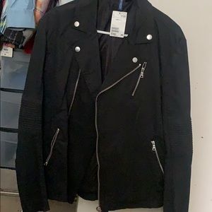 Black cross zipper jacket